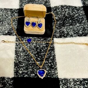 Elegant Blue Heart Jewelry Set